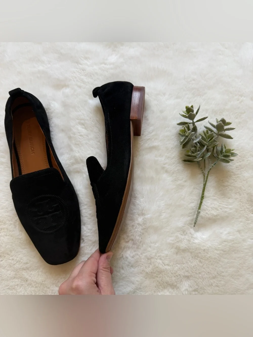 Tory Burch | EUC - Leigh Loafer - Size 8 - Black Silk Suede